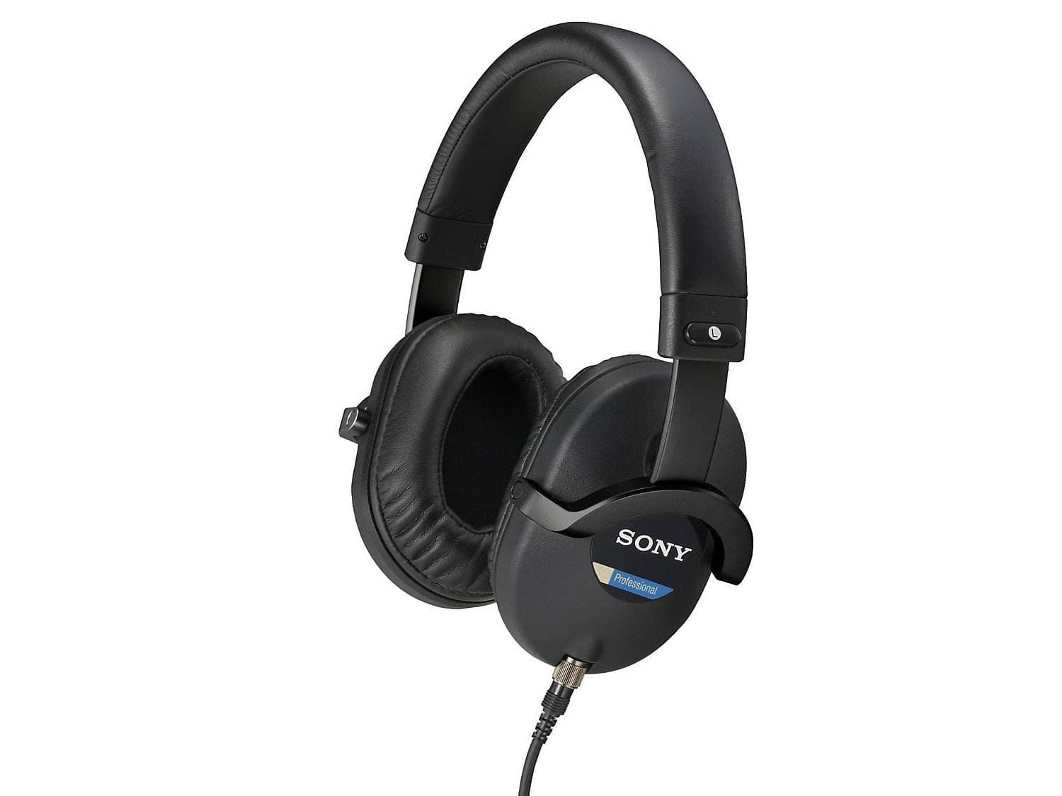 Sony MDR7520 Professional Studio Headphones - Black